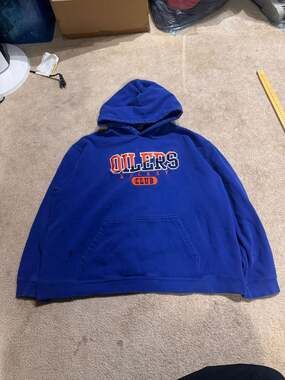 Vintage Bulletin Edmonton Oilers Hockey Club Royal Blue Pullover Hoodie